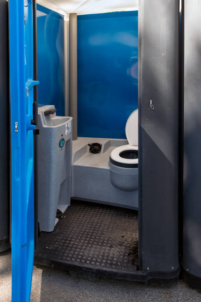 Porta potty rental for outdoor events in Princeville, HI