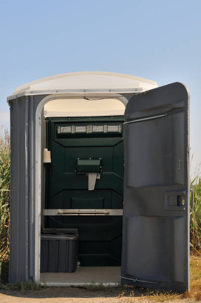 Best Best portable toilet rental  in Princeville, HI